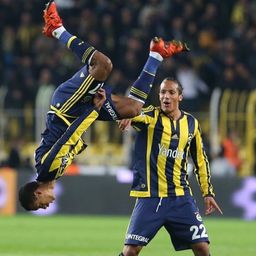A emoção de Bruno Alves no adeus de Nani