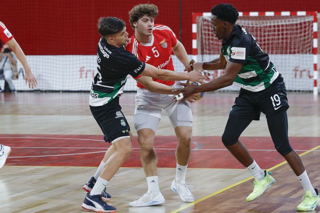 «Entrámos mal mas nunca desistimos»