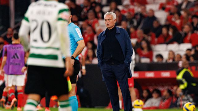 José Mourinho, treinador do Benfica