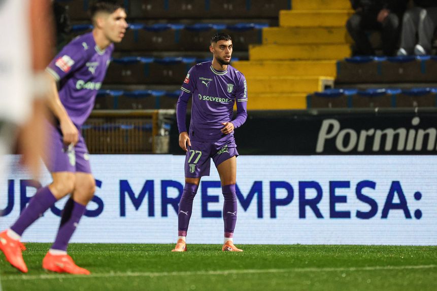 Ponta de lança e extremo têm dado um forte contributo aos guerreiros na prova internacional