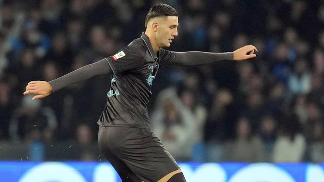 Lorenzo Lucca, avançado do Nápoles