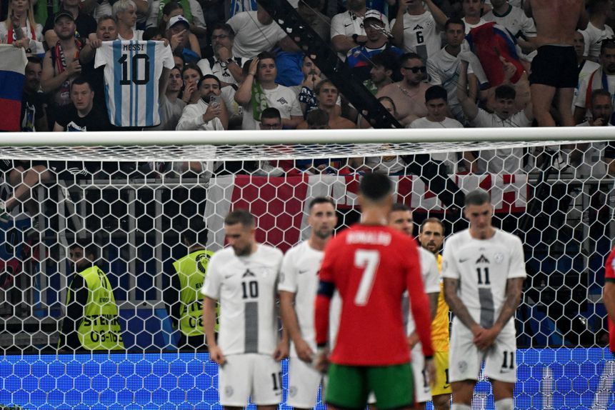 Ronaldo e Messi, a rivalidade eterna do futebol mundial