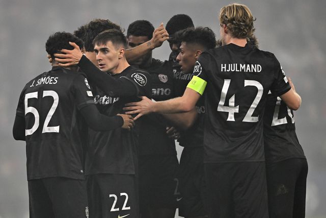 João Simões festeja no Bayern-Sporting - Foto: IMAGO