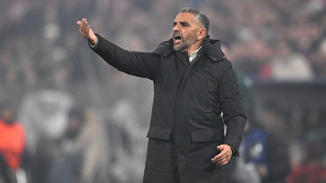 Rui Borges falou das ausências e deixou reparos à atuação da equipa de arbitragem. Foto: IMAGO