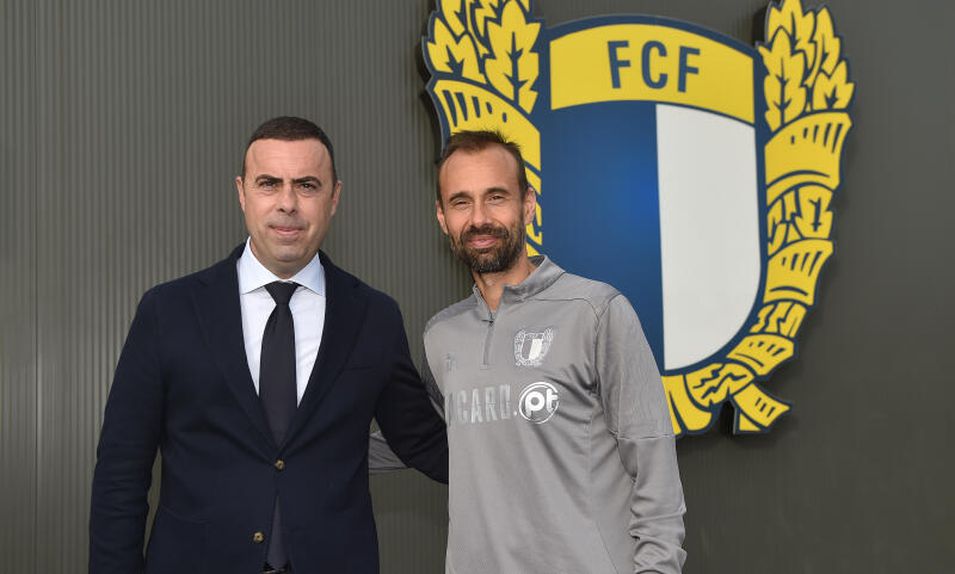 Miguel Ribeiro, presidente da SAD do Famalicão, confessou a A BOLA estar extremamente agradado com o trabalho do técnico - Foto: Miguel Nunes