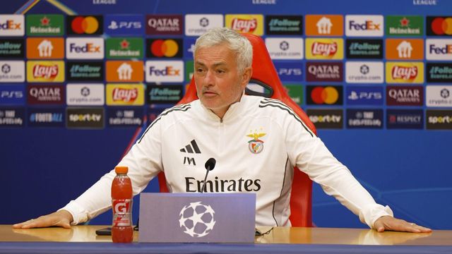Mourinho: «Real Madrid? Se, se, se... Não me faça perguntas de 'ses'»