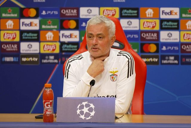 «Não há Lukaku, há Hojlund e Lucca no banco... As minhas ausências fazem chorar»