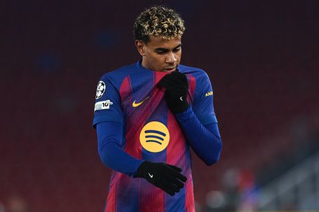 Lamine Yamal continua a fazer das duas... dentro e fora das quatro linhas (foto IMAGO)