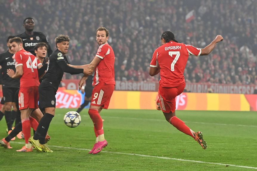 Gnabry faz o empate para o Bayern frente ao Sporting - Foto: IMAGO