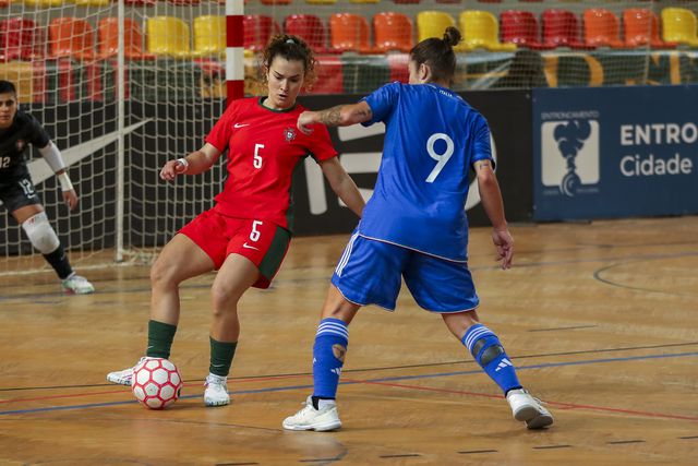 Seleção feminina de Portugal empata novamente com Itália