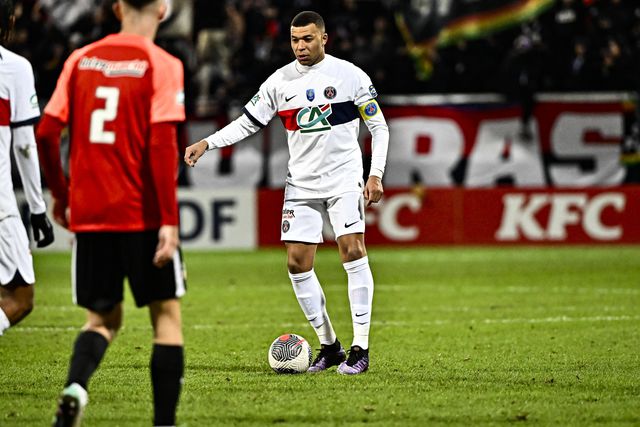 Liverpool não perde Mbappé de vista, garante L'Équipe