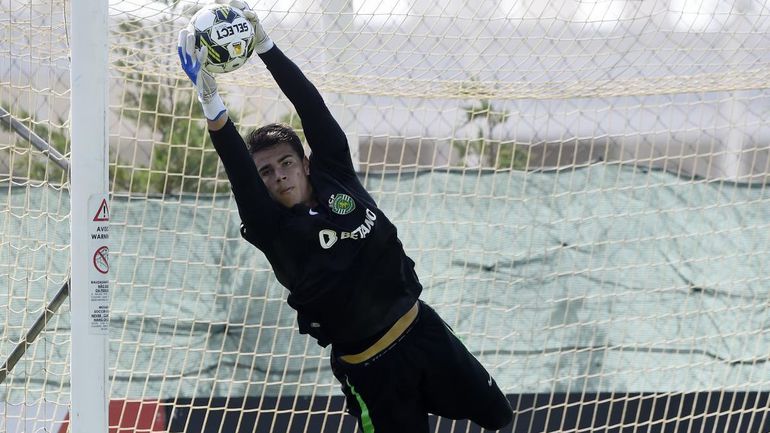 Mercado Sporting: Diego Calai emprestado ao Feirense