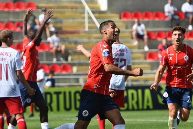 Mercado: UD Oliveirense anuncia regresso de Michel Lima