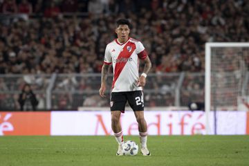 Mercado (oficial): Enzo Pérez já tem novo clube