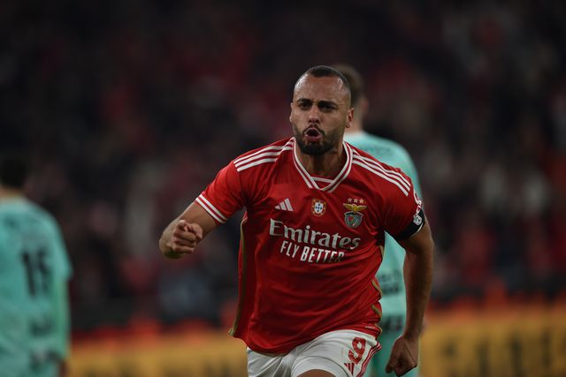 VÍDEO: Arthur Cabral assina a reviravolta na Luz