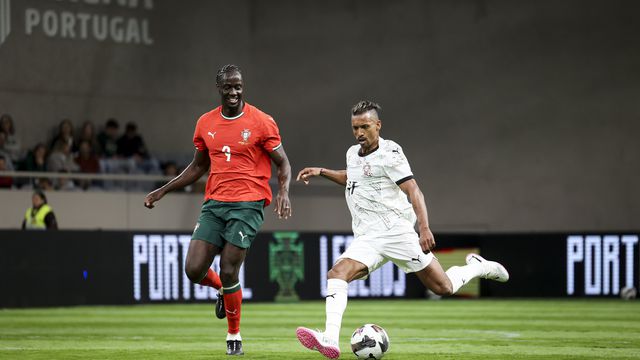 Lendas da Seleção deram espetáculo na Arena Portugal