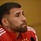 Otamendi: «Renovação? No final da temporada veremos...»