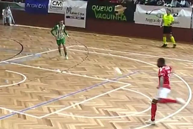 O monumental golo de Arthur pelo Benfica