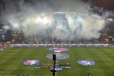 Espetáculo no momento da entrada das equipas