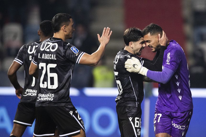 Charles foi o grande herói da final da Allianz Cup ao defender um penálti aos 90+11' - Foto: Paulo Cunha/Lusa