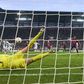 Bundesliga: Leipzig falha penálti no fim e atrasa-se na luta pela Liga dos Campeões
