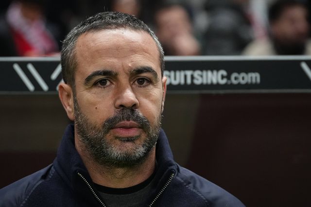 Artur Jorge comenta a saída de Al Musrati para o Beskitas