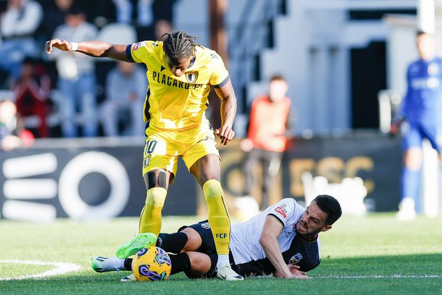 A reação do Farense aos insultos racistas dirigidos a Chiquinho