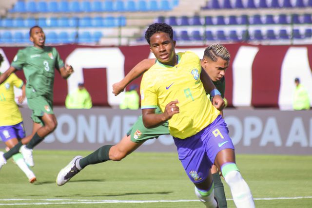 Pai de Endrick vítima de racismo em jogo da seleção do Brasil no Pré-Olímpico