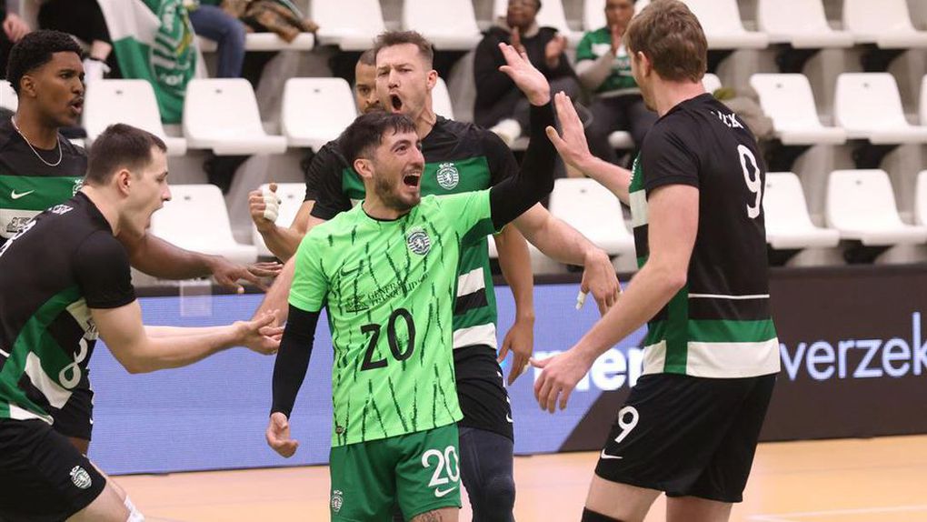 Equipa de voleibol do Sporting (2024/25). Foto CEV