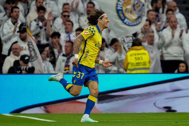 Fábio Silva marcou pelo Las Palmas no Bernabéu