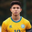 Dastan Satpaev, reforço do Chelsea, com a camisola da seleção do Cazaquistão
