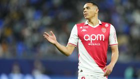«A Ligue 1 tem muito a ganhar com jogadores como João Neves»