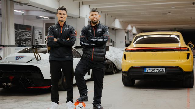 Aguero vai defrontar filho de Beckham... ao volante de um Porsche