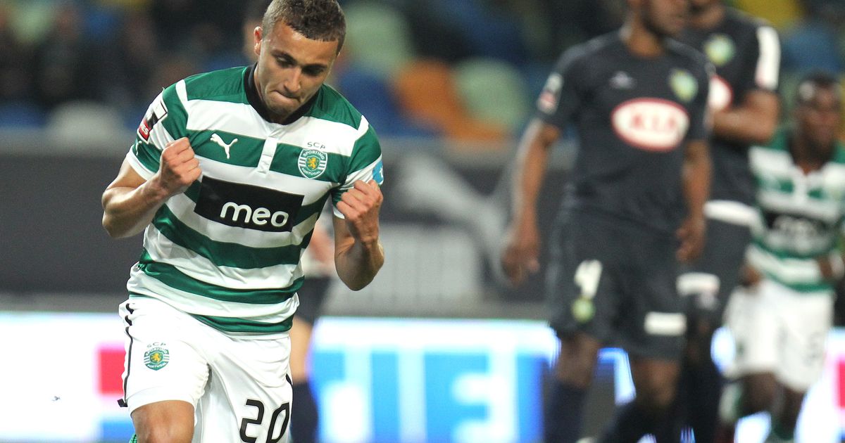 Treinador do Corinthians diz que não pediu ex-Sporting: «Não o conheço muito»