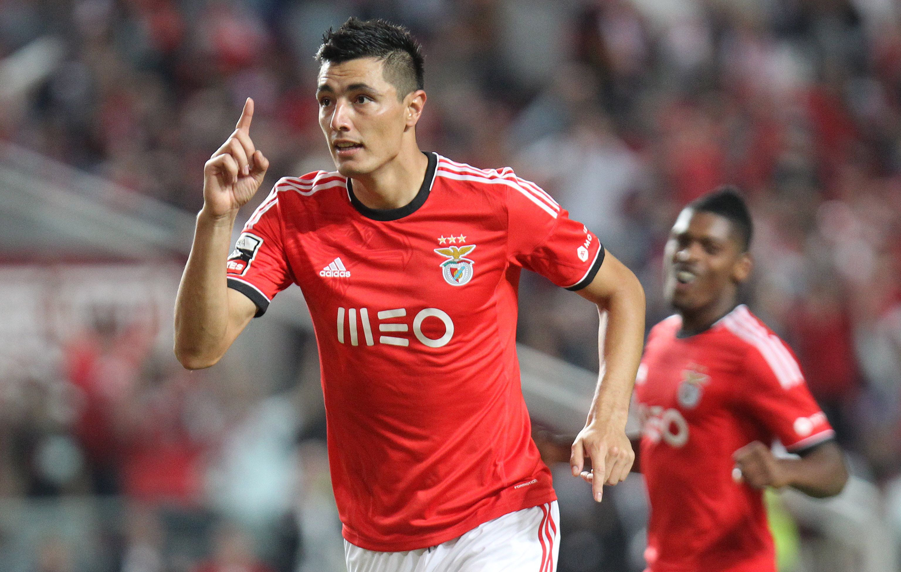 2.º: Óscar Cardozo (Paraguai), 112 golos pelo Benfica - Foto: Miguel Nunes/ASF