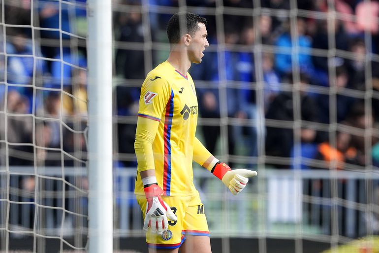 Guarda Redes: David Soria (Getafe), destaque no jogo frente ao Alavés. -Foto: IMAGO