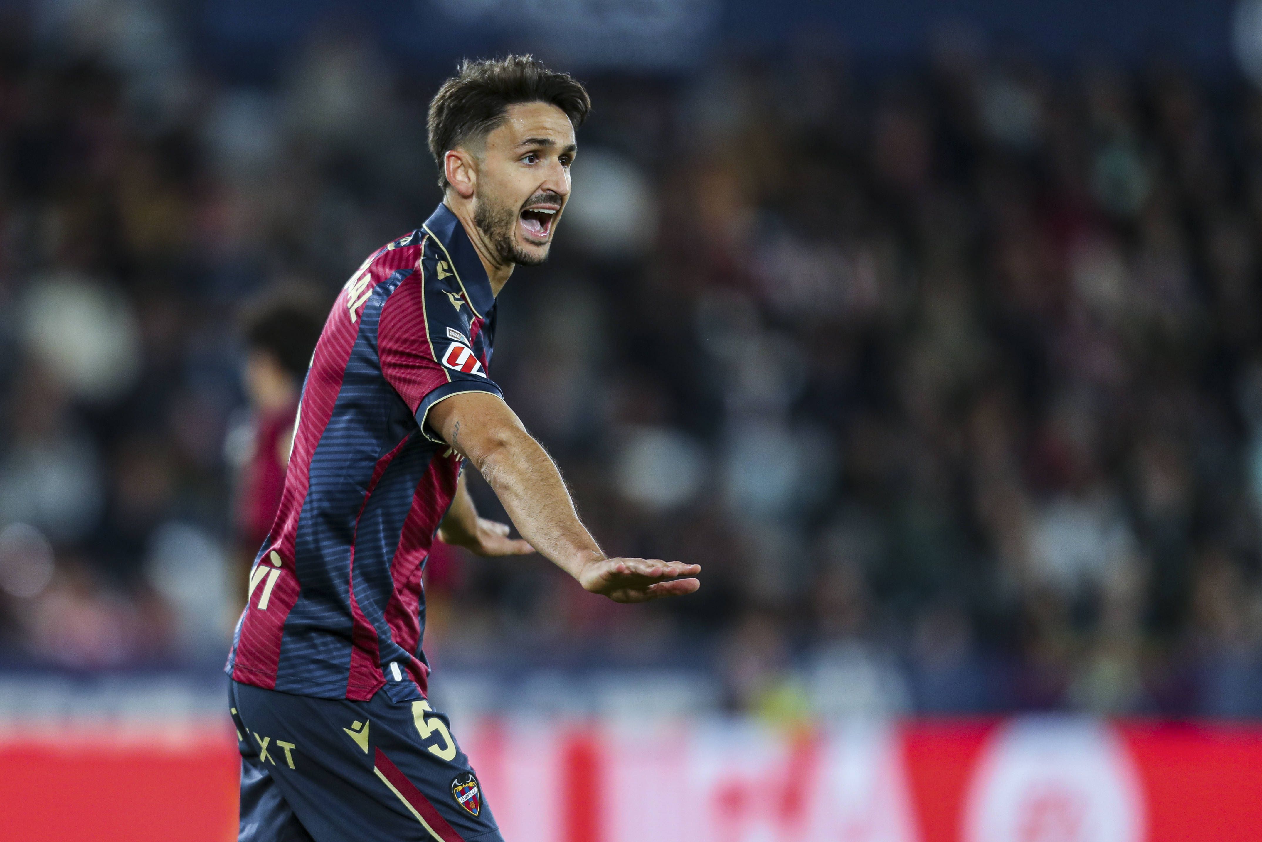 Defesa: Elgezabal (Levante), anotou um grande golo na derrota do Levante frente ao Athletic Bilbao por 2-4-Foto: IMAGO