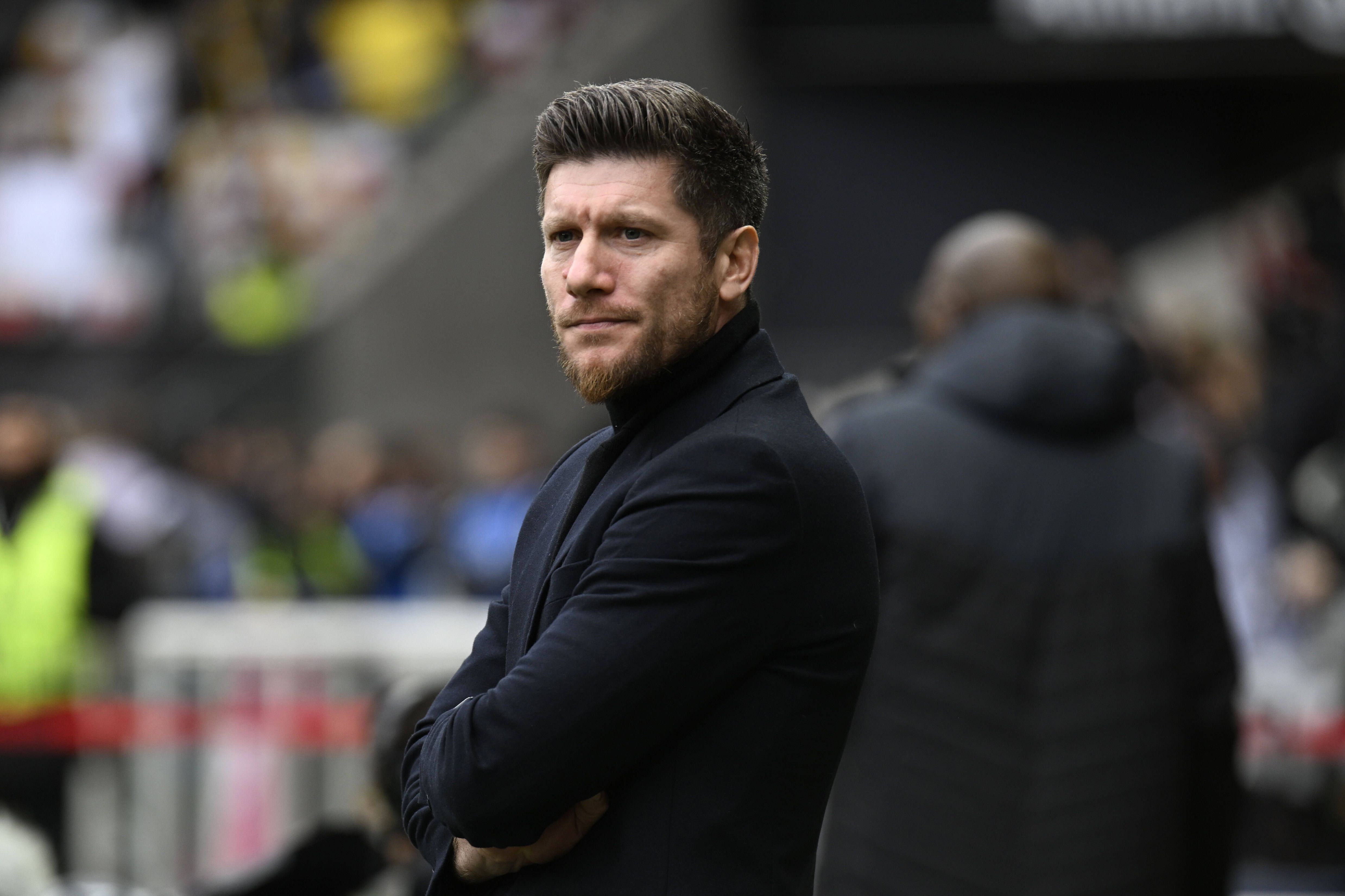 Sébastien Pocognoli, treinador do Mónaco, a liderar a equipa na Ligue 1