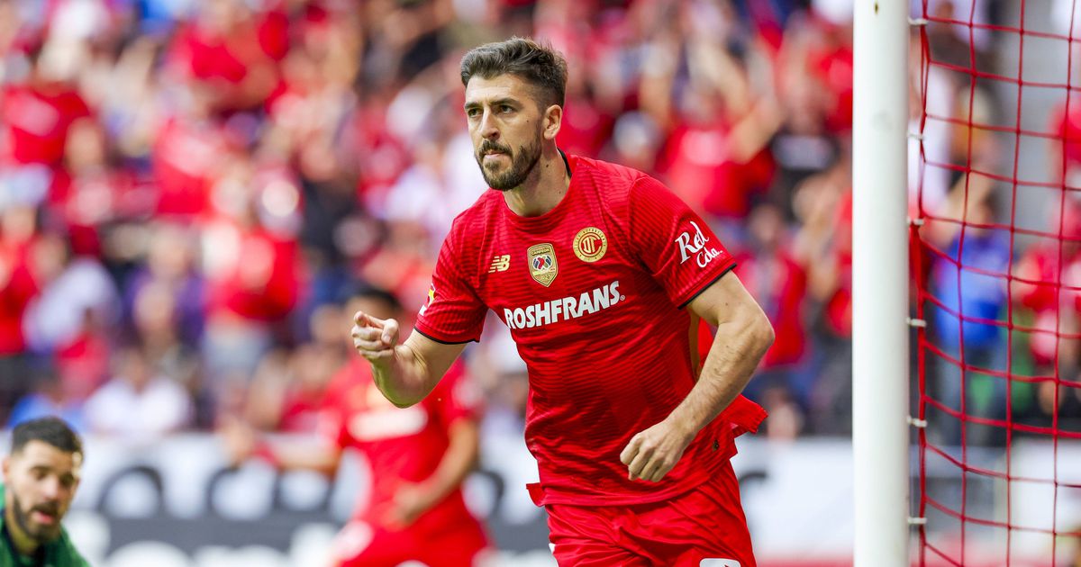 Mercado oficial: Paulinho renova com o Toluca até 2029