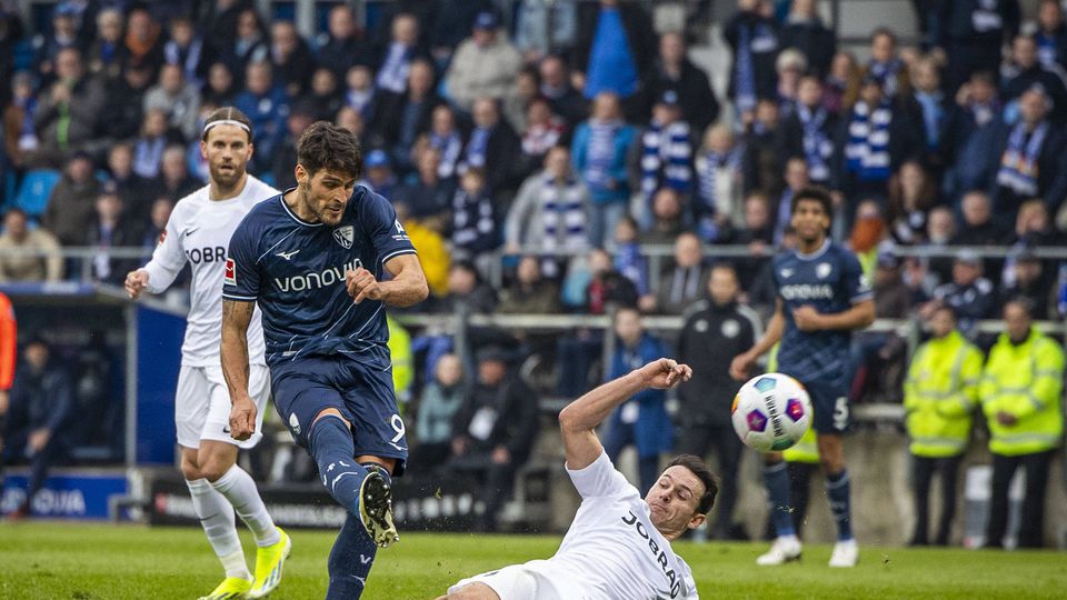 Bochum perde frente ao Friburgo com Gonçalo Paciência em campo