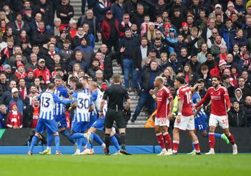 Brighton deixa NES em maus lençóis