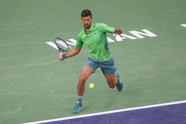 Djokovic complica mas avança para terceira ronda em Indian Wells