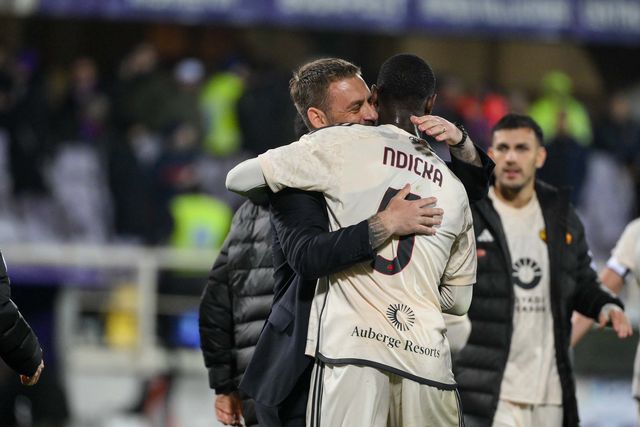 De Rossi satisfeito com um ponto: «Não gosto de celebrar empates, mas…»