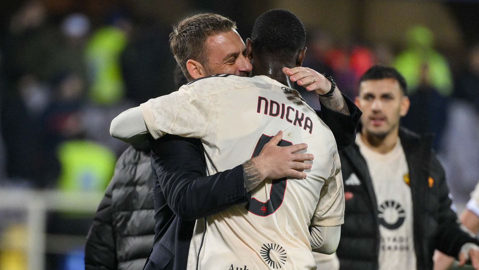 De Rossi satisfeito com um ponto: «Não gosto de celebrar empates, mas…»