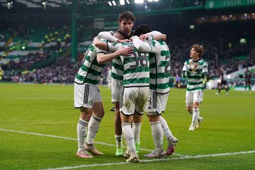 Celtic passa às meias-finais da Taça da Escócia com Paulo Bernardo titular