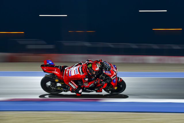 Miguel Oliveira termina em 15.º na vitória imperial de Bagnaia no Catar