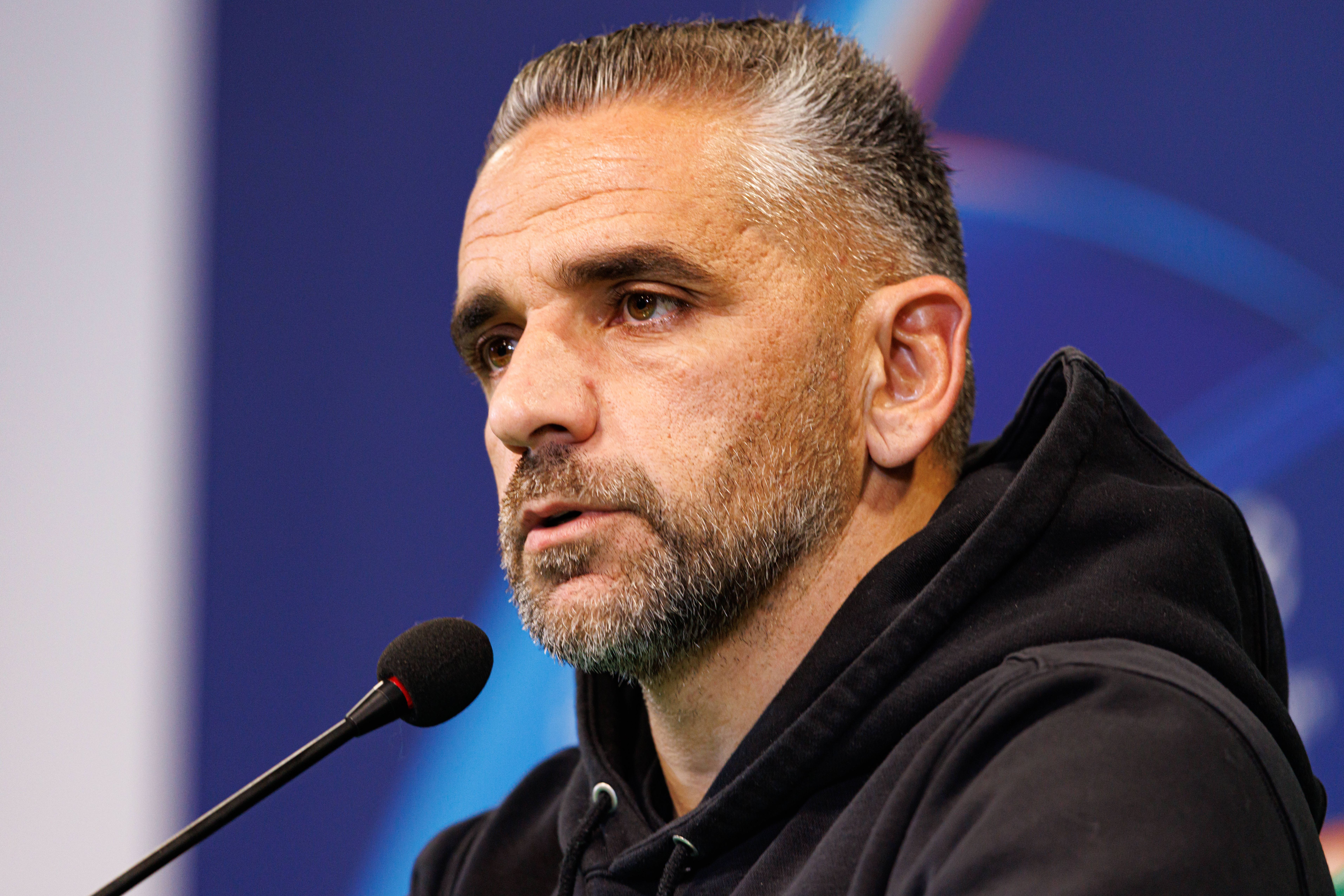 Rui Borges confessou que ainda não tem um onze definido para o jogo de amanhã - Foto: IMAGO