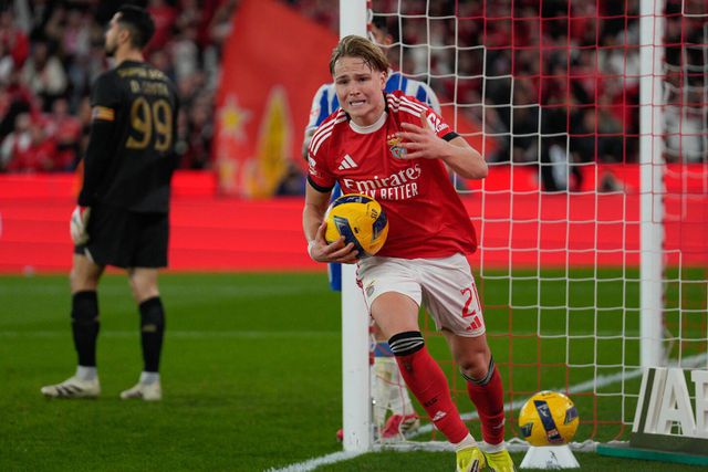 Andreas Schjelderup está a viver o melhor momento no Benfica — Foto: Bruno de Carvalho/Kapta+