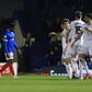 Swansea de Vítor Matos vence em Portsmouth e sobe ao 10.º lugar