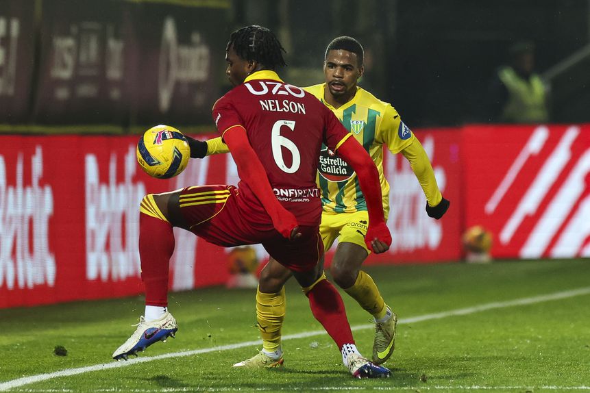 Pedro Maranhão mandou uma bola à trave, com o jogo em 0-0 - Foto: PAULO NOVAIS/LUSA.